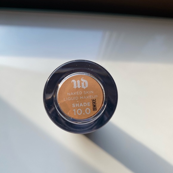 NEW Urban Decay 10.0 Naked Skin Foundation - Picture 2 of 3
